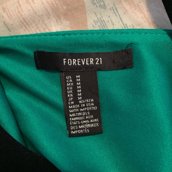 Green mini dress - Picture 3 of 3